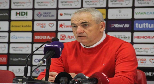 Rıza Çalımbay: Fenerbahçe maçını kazanmak için ne gerekiyorsa yapacağız