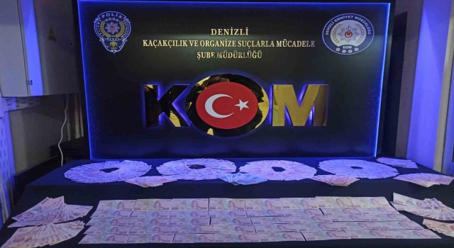 Sahte para ile alış veriş yaparken yakalandılar