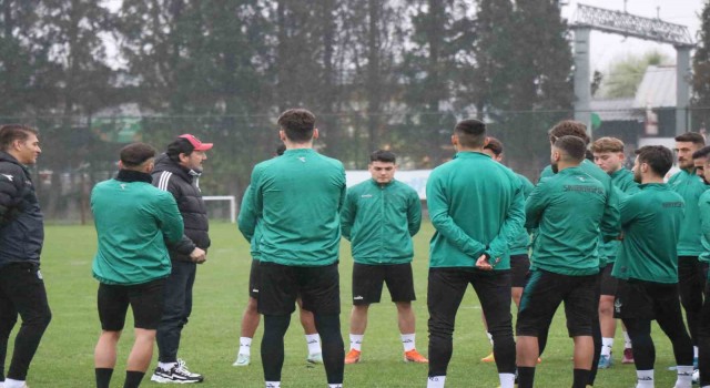 Sakaryaspor, Rizespor mesaisine başladı