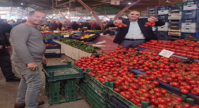 Salihlide Çarşamba Pazarı 3 gün açık kalacak