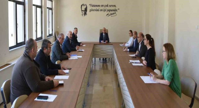 Salihlide yeni encümen üyeleri ilk kez toplandı
