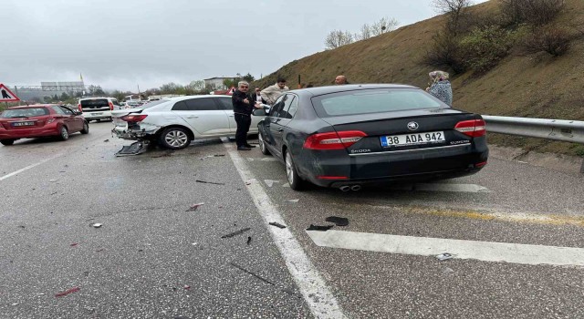 Samsunda zincirleme trafik kazası: 4 yaralı