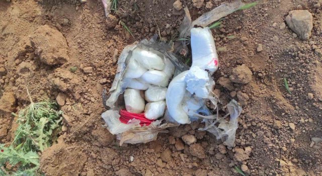 Şanlıurfada 40 kilo patlayıcı ele geçirildi
