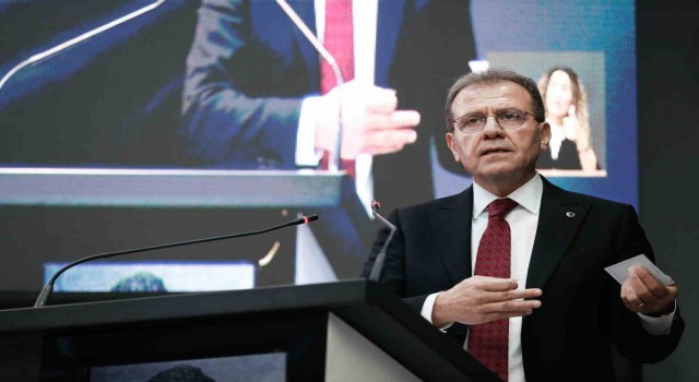 Vahap Seçer: "Güneş balçıkla sıvanmaz, biz başarılı belediyeyiz"