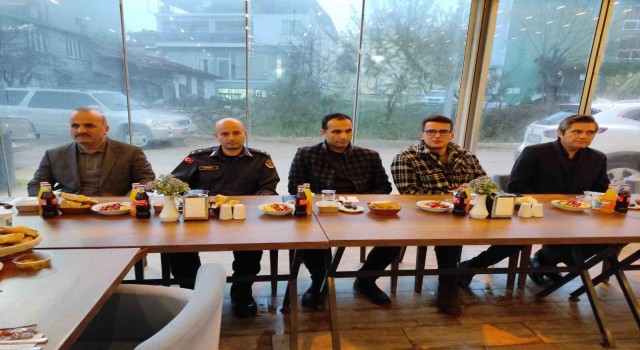 Selendide şehit yakınları ve gazilere iftar yemeği