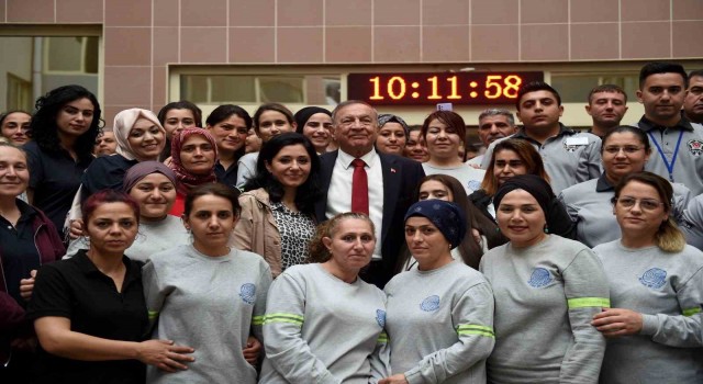 Seyhan Belediyesinde bayramlaşma sevinci