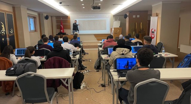 Siber Vatan BARÜlü gençlere emanet