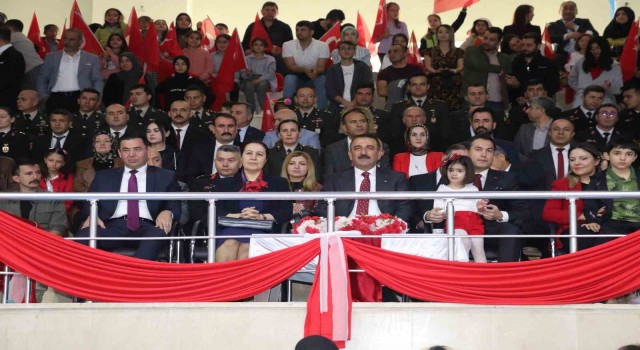 Siirtte 23 Nisan Ulusal Egemenlik ve Çocuk Bayramı coşkuyla kutlandı