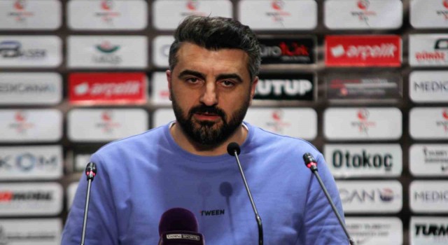 Sinan Kaloğlu: “Takımım, 10 kişi oynarken bulduğu golle 3 puandan daha fazlasını kazandı”