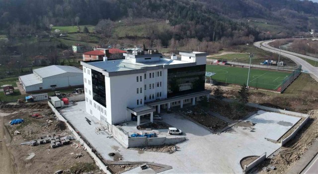 Sinopun yeni ilçe devlet hastanesinde sona yaklaşıldı