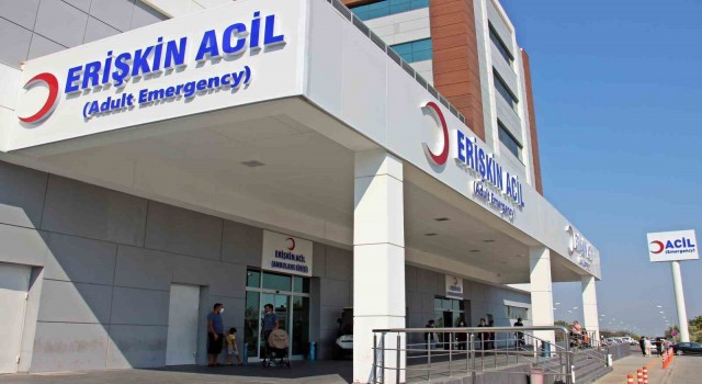 Sökede silahlı kavga: 2 yaralı
