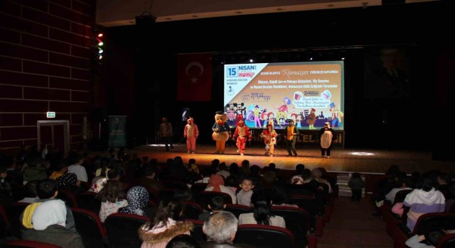 Son Ramazan eğlencesinde çocuklar doyasıya eğlendi