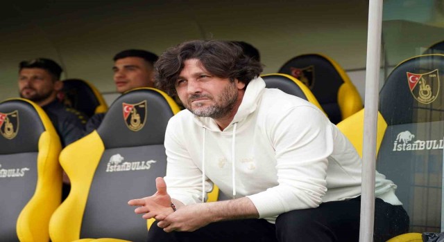 Spor Toto Süper Lig: İstanbulspor: 1 - Medipol Başakşehir: 0 (İlk yarı)