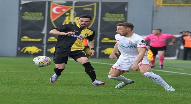 Spor Toto Süper Lig: İstanbulspor: 3 - Antalyaspor: 3 (Maç sonucu)