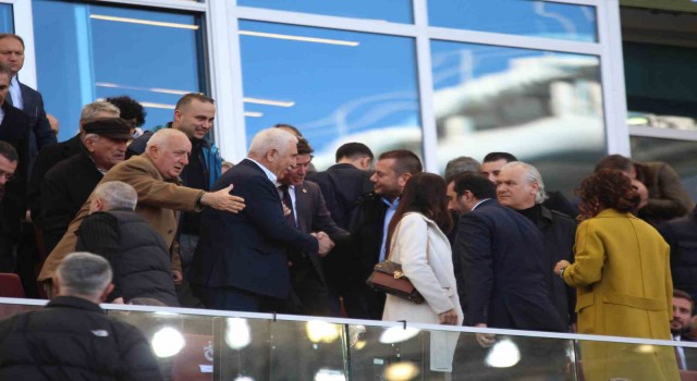 Spor Toto Süper Lig: Trabzonspor:1 - Kayserispor: 2 (İlk yarı)