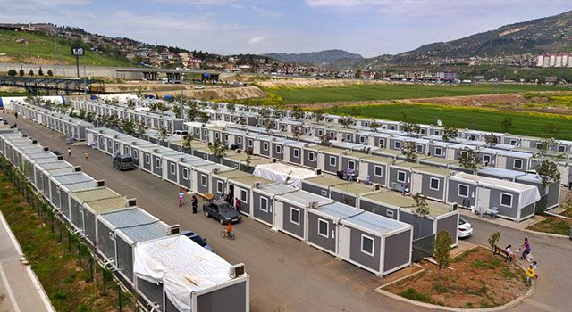 SSB’nin kurduğu 600 konteyner depremzedelere teslim edildi
