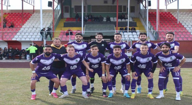 Şuhut Hisarspor, Çobanlar Belediyesporu 2-1 mağlup etti
