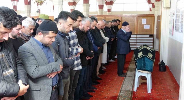Sultanbeylide inşaat alanındaki su birikintisine düşen 4 yaşındaki Adem toprağa verildi