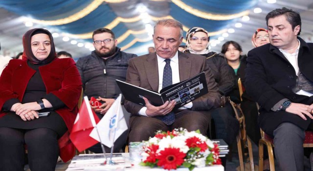 Sultangazide “Teknoloji Arasında İnsan 2. Ulusal Fotoğraf Yarışması” ödülleri sahiplerini buldu