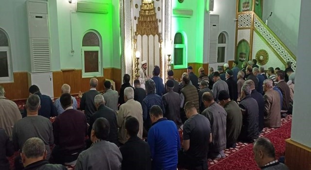 Sungurluda Kadir Gecesinde camiler doldu taştı