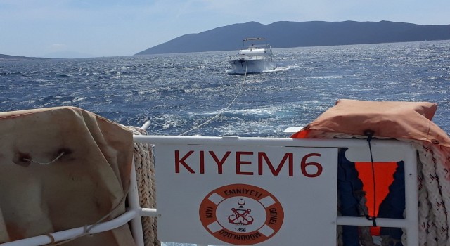 Sürüklenen motoryat kurtarıldı