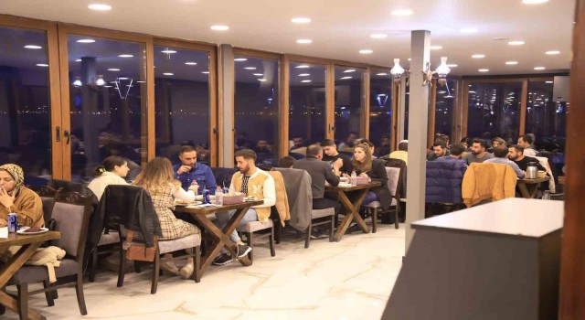 Tatvanda depremzedeler yararına iftar