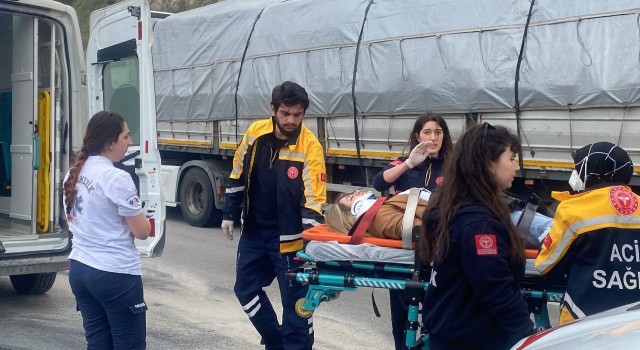 TEMde 7 aracın karıştığı zincirleme kazada can pazarı