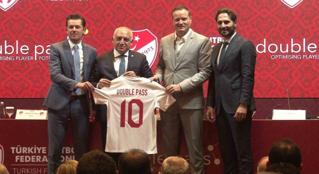 TFFnin yeni projesi Futbol Akademileri için imzalar atıldı