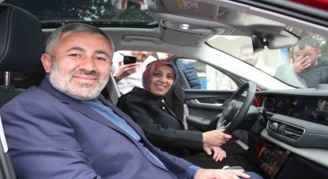 TOGG Bilecikte yoğun ilgi karşılandı