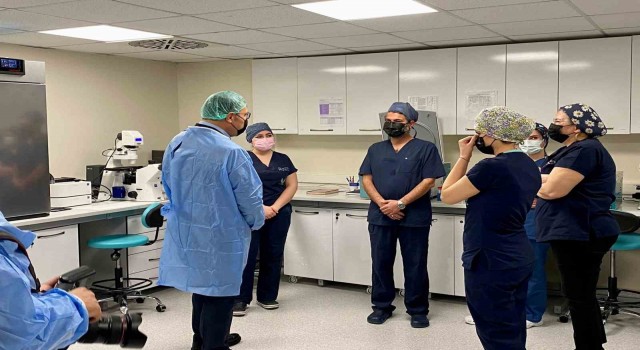 TÜBİTAK Başkanı Prof. Dr. Hasan Mandaldan ESOGÜ laboratuvarında incelemelerde bulundu