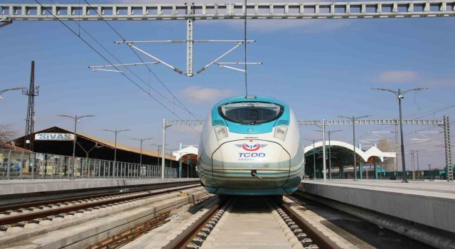 Türkiyenin mega projelerinden biri daha açılış için gün sayıyor