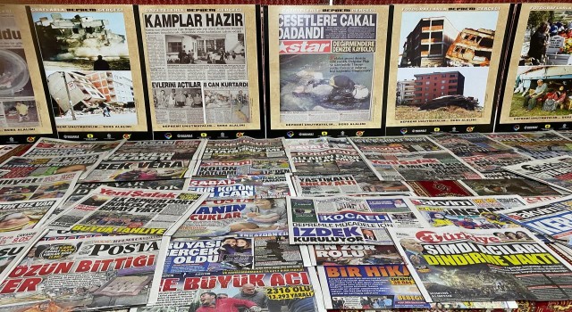 Türkiyenin ve dünyanın deprem geçmişi bu kütüphanede