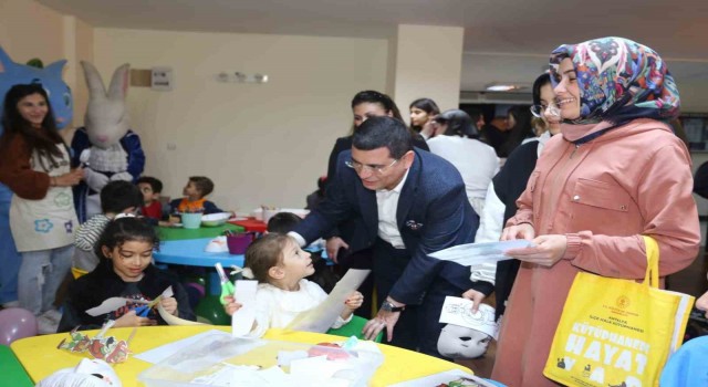 Tütüncü, depremzedelerle iftar yemeğinde buluştu