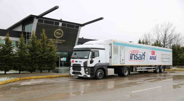 Ukraynadaki mobil yemek tırı yurda döndü