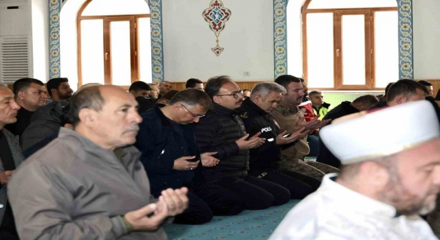 Vali Kızılkaya şehit polisleri anma programına katıldı