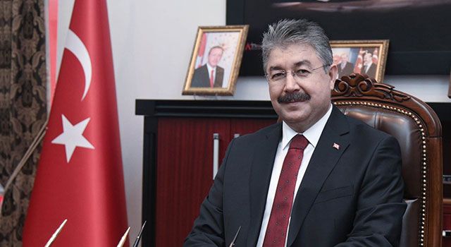 Vali Yılmaz, Emek ve Dayanışma Bayramı’nı kutladı