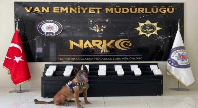 Vanda 10 kilo 500 gram metamfetamin ele geçirildi