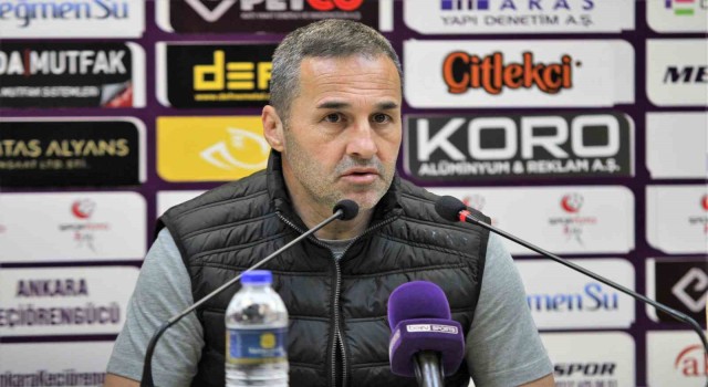Yalçın Koşukavak: “Önümüzdeki maçı da kazanarak play-off hattının içine girmeyi umuyoruz”