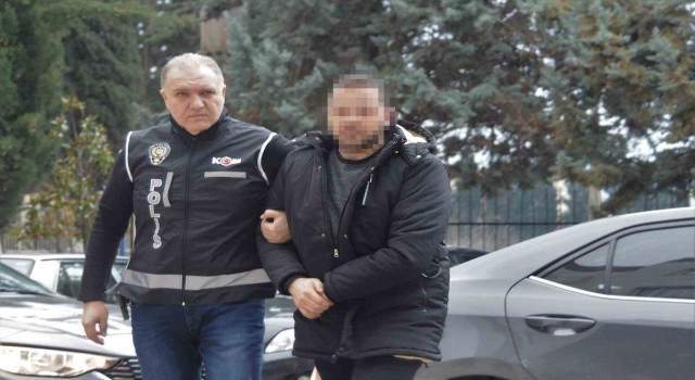 Yalova Belediyesindeki zimmet davası sanığı 6 yıl aralıksız mesai yapmış