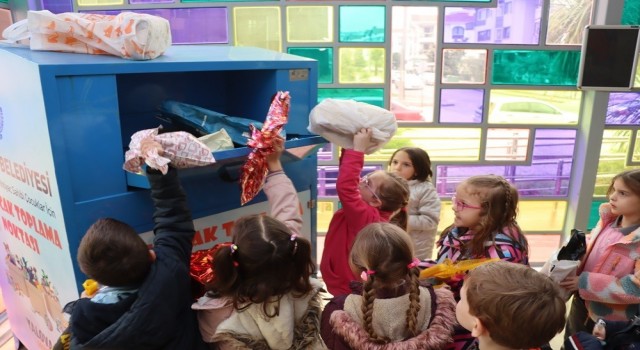 Yalova Belediyesinden kardeş şehir Antakya için oyuncak kampanyası