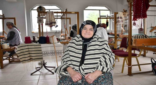 Yarım asır sonra İznikte tezgah sesleri yeniden yankılanıyor