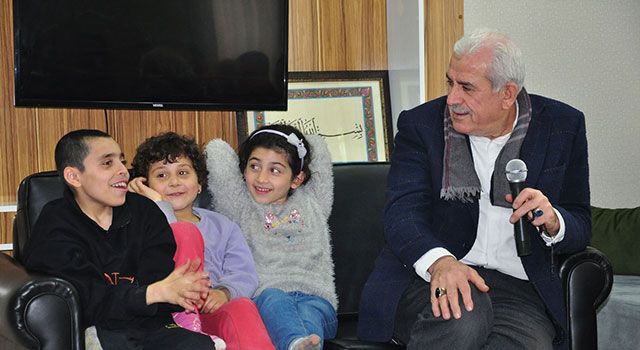 Yazar Akbulut Osmaniye’de söyleşiye katıldı