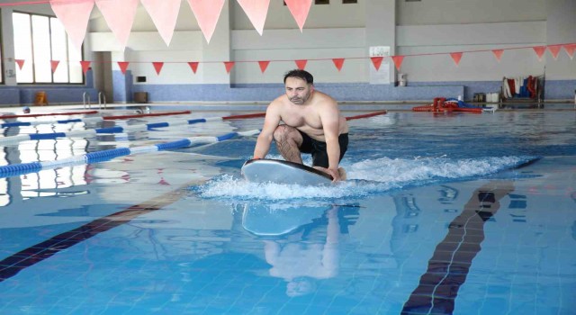 Yerli ve milli elektrikli sörf Mersinde üretildi