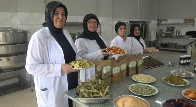 Yöresel ürünler kadınlara gelir kaynağı oldu