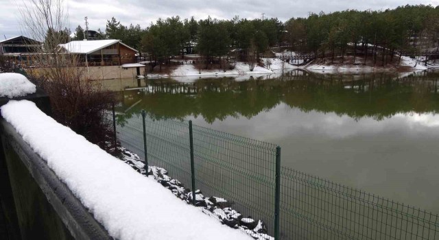 Yozgatta Nisan ayında kar etkili oldu