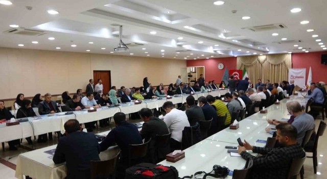 Yüksekova-İran arasındaki turizm görüşmeleri olumlu geçti