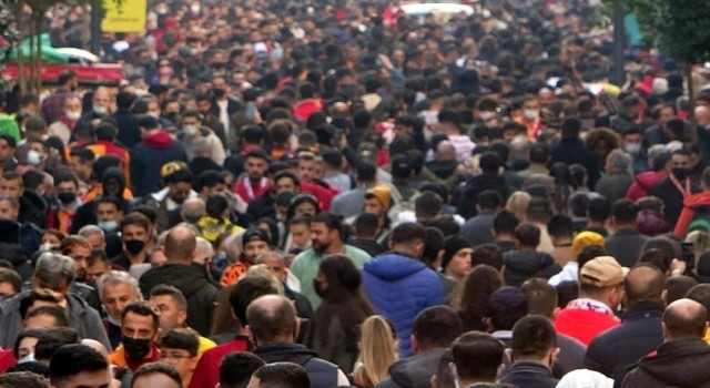 Yurt dışından Türkiyeye 739 bin 364 kişi göç etti