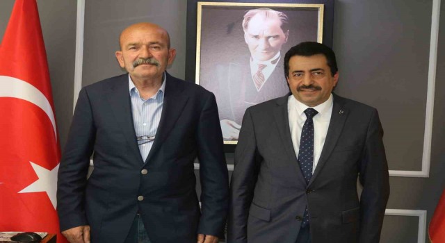 Zırhlıoğlu 10 Nisan Polis Haftasını görevi başındaki polislerle kutladı