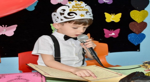 4-6 yaş minikleri için Kuran-ı Kerime geçme merasimi düzenlendi