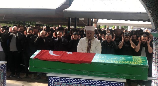 6 cana umut olan Mertin cenaze namazı kılındı